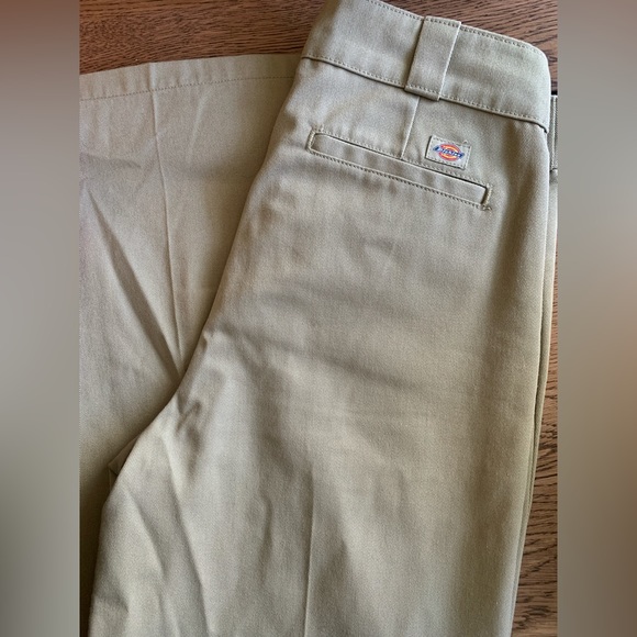 Dickies Wide leg pants in khaki - never worn - Picture 4 of 4